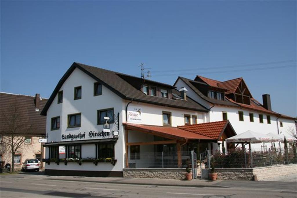 Hotel - Restaurant Hirschen - Werneths Landgasthof Beim Europa- Park Rust Rheinhausen Exterior foto
